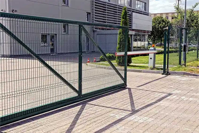 Commercial gate repair in Santa Rosa, CA